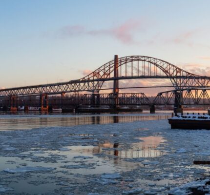 New Westminster Bridge, Vancouver British Columbia