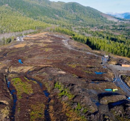 Photo aérienne du terrain de Kaien Sud faisant l’objet de travaux de préparation du site