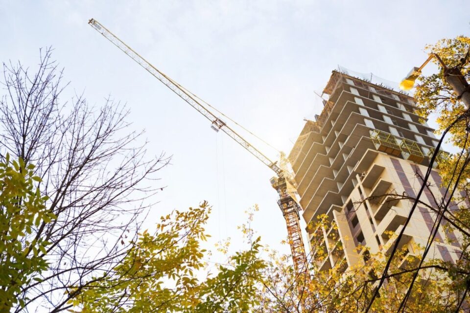 Construction of an apartment building