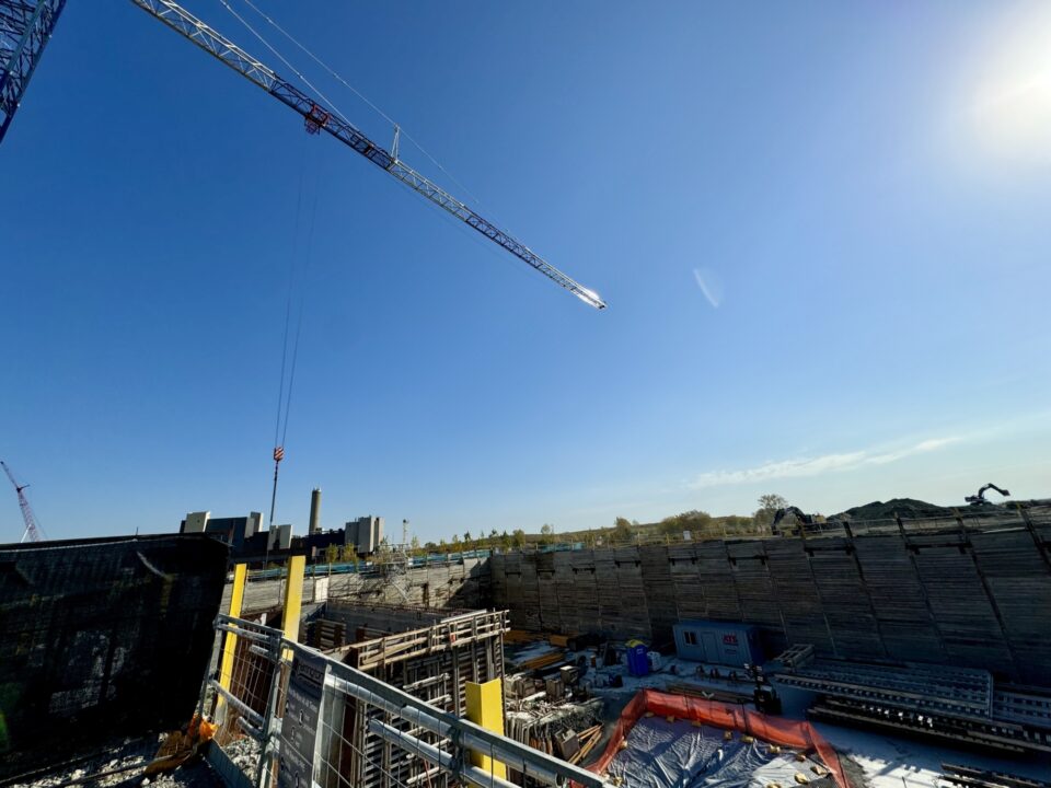 Groundbreaking event with Enwave Energy Corporation