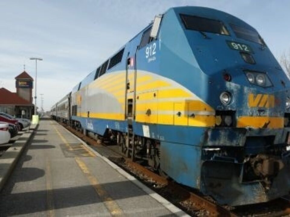 A Via Rail high frequency train